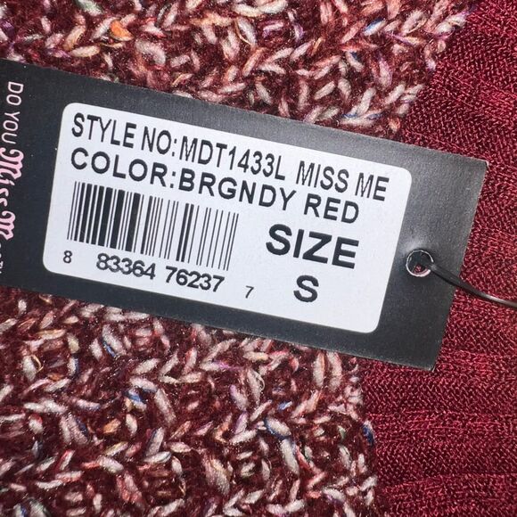 Miss Me Pieced Sweater Lace Details and Silk Back in Burgundy Red Size Small NWT - Picture 6 of 12